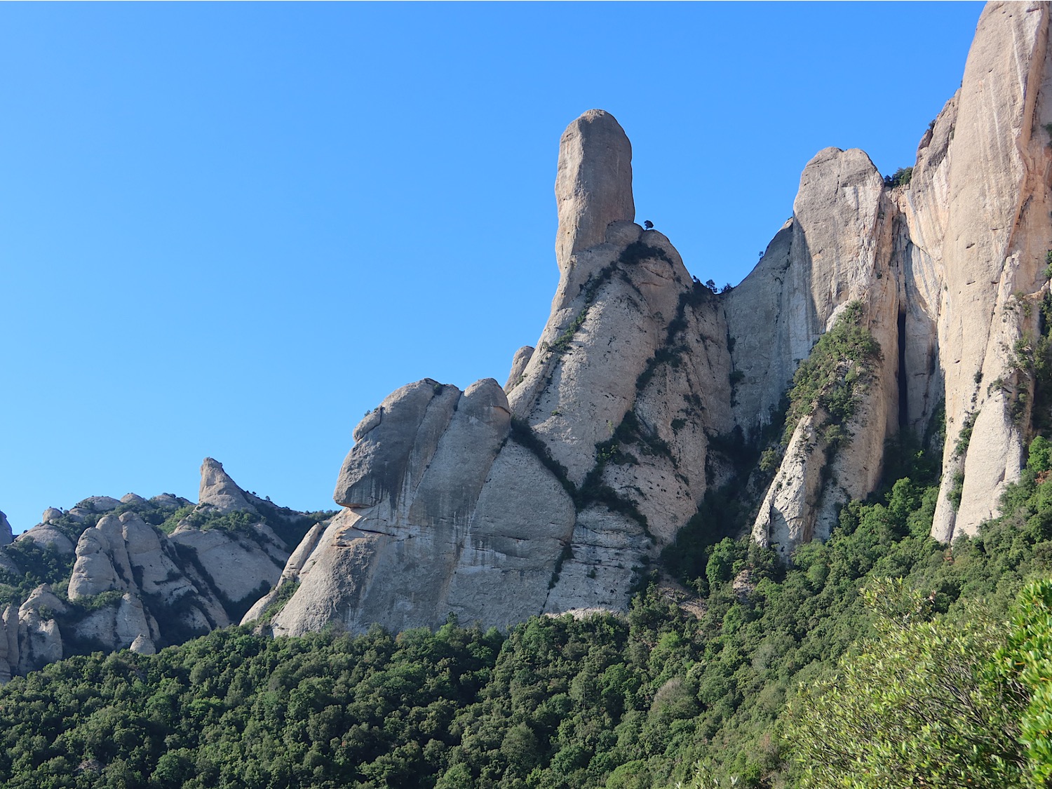 montserrat
